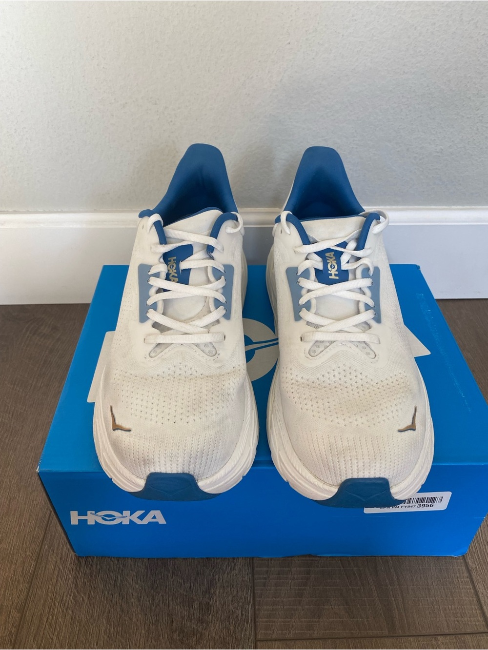 Hoka Arahi 7 Men’s 11 Frost/Gold - Picture 3 of 8